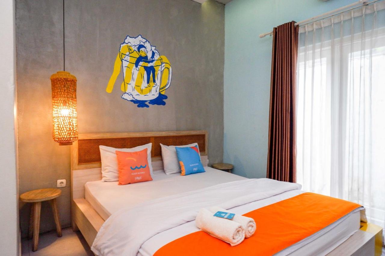 Sans Hotel Absari Yogyakarta Jarakan Exterior foto